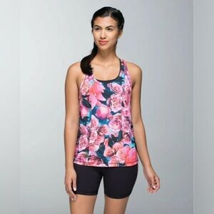 Lululemon Lightened Up Singlet Secret Garden Floral Print, Size 4